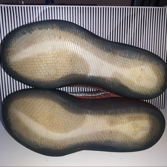 Nike Kobe XI (ps) - Like New - Picture 5 of 12